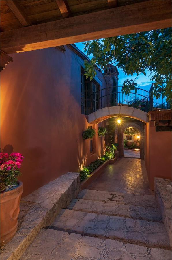Hotel Boutique Italia 4*